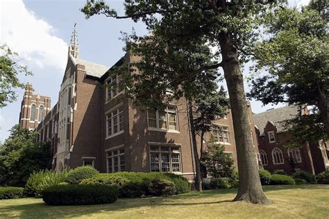 Spike in robberies near La Salle University has students worried ...