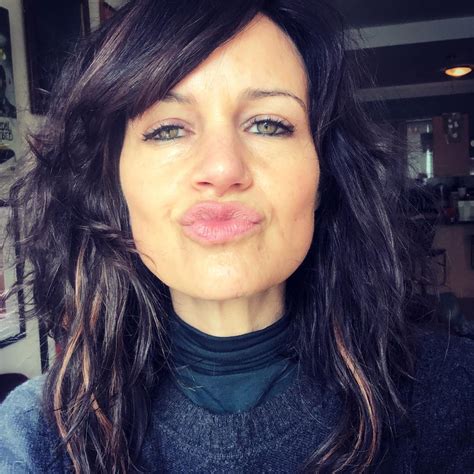 Cute duck face selfie : r/CarlaGugino