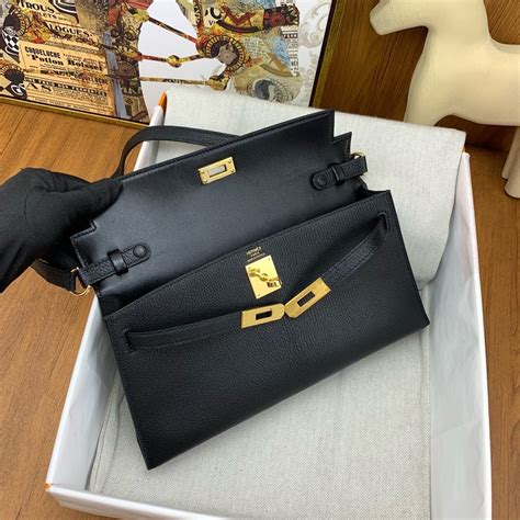 Replica Hermes Kelly Elan Handmade Bag In Black Chevre Mysore Leather