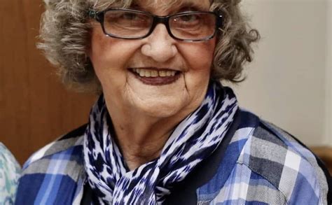 Obituaries for Earle Rainwater Funeral Home: HALL