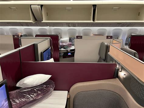 Qatar Airways Business Class 的图像结果