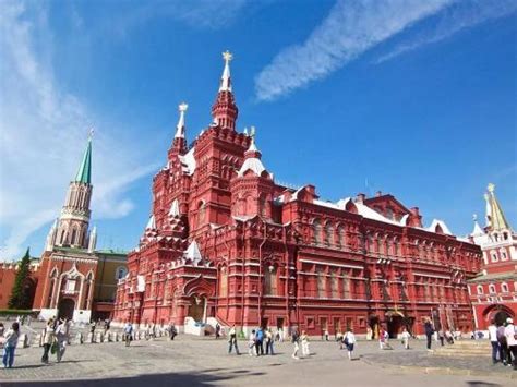 俄罗斯读研常见问题解析：如何应对留学生活中的文化差异？