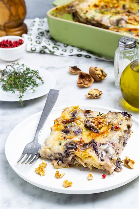 LASAGNE AL RADICCHIO, GORGONZOLA E NOCI   Tacchi e Pentole®