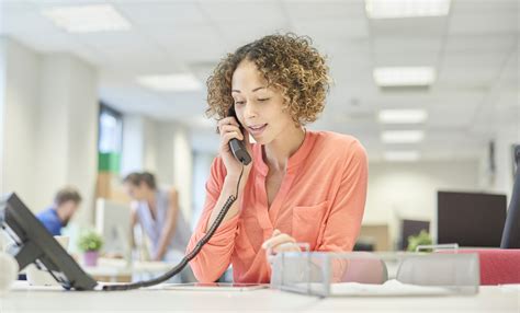 Calling hero sample - An Azure Communication Services sample overview | Microsoft Learn Background R