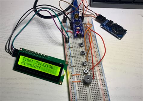 Arduino-Based Alarm Clock with DS1302 and LCD Display