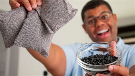 How to use activated charcoal to eliminate odors