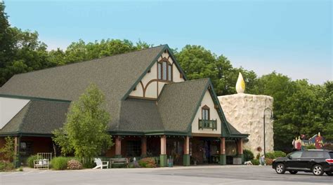 Warm Glow Candle Company » Glowing Since 1995 - Travel Indiana