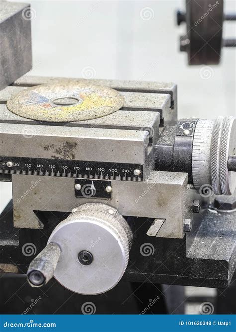 Machine Industry 的图像结果