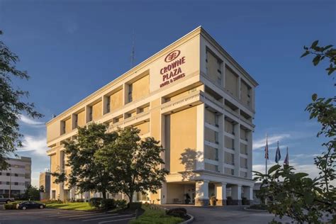 4 Best Crowne Plaza Hotels & Resorts in Pennsylvania for 2026 | U.S ...