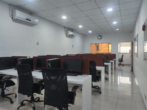 Rental Commercial Office Space 1078 Sq.Ft. in Hubtown Solaris, Andheri ...