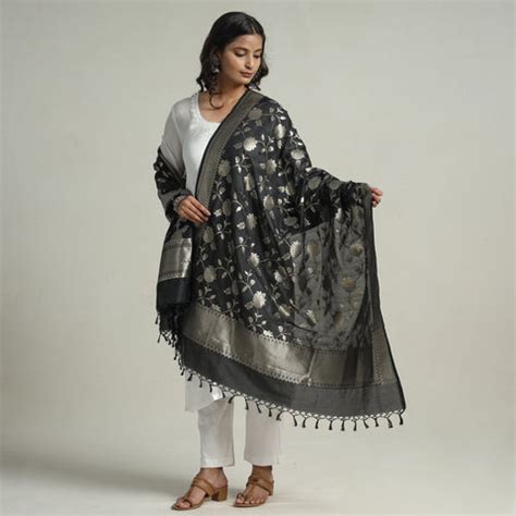 Banarasi Dupattas - Buy Handwoven Silk Dupattas from Banaras Online ...