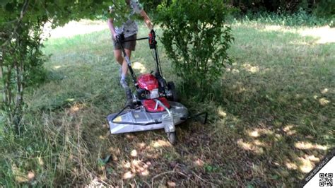 HONDA UM 616   Tosaerba sfalciatutto professionale, 61 cm  