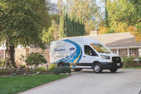 Ford, Lincoln, and Mercury Mobile Service | Mullinax Ford