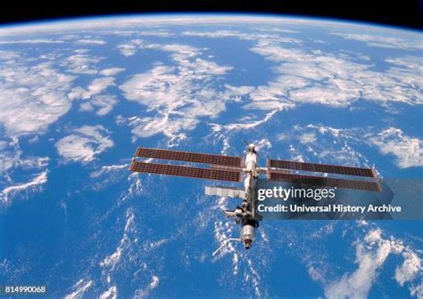 Space People 的图像结果