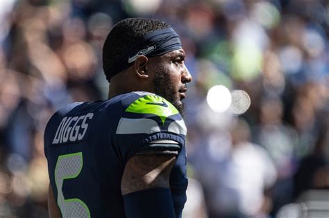 Former Seattle Seahawks S Quandre Diggs signs with the Tennessee Titans ...