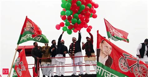 Samajwadi Party: No positive response from Congress on alliance