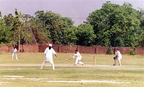 Attiya Amin drives during her innings | ESPNcricinfo.com