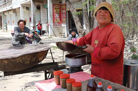 亳州农村妇女做小磨香油生意日挣千元，为什么儿子不愿意干？