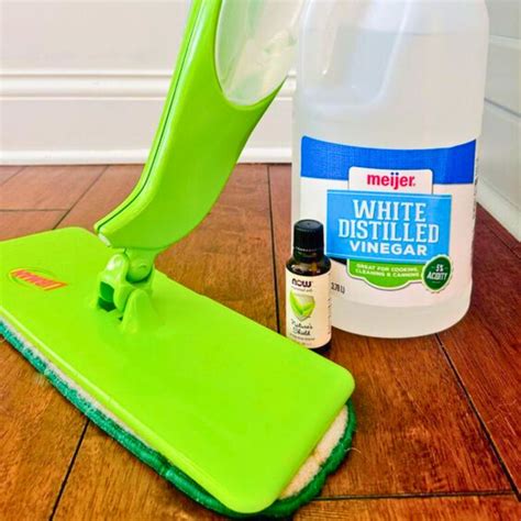 White Vinegar Mopping Solution at Richard Sayles blog
