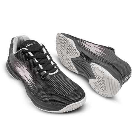 Dynamo Non-marking Badminton Shoes - Black – Bling Brands