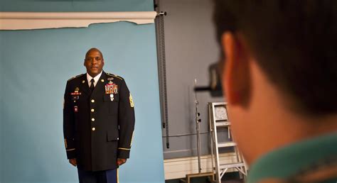 Updated official DA photos critical for promotion boards | Article ...