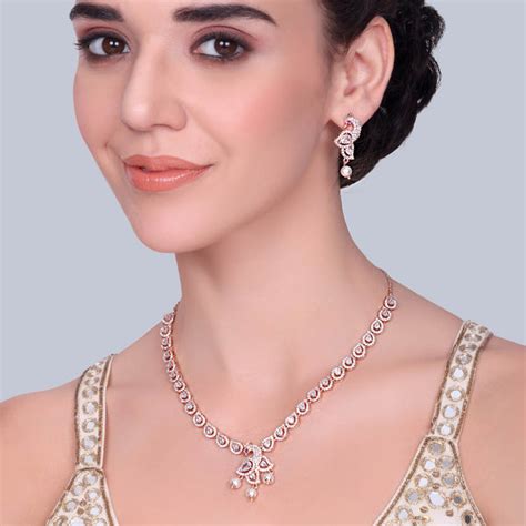 Estele - Buy Designer Fashion Jewellery for Women & Men