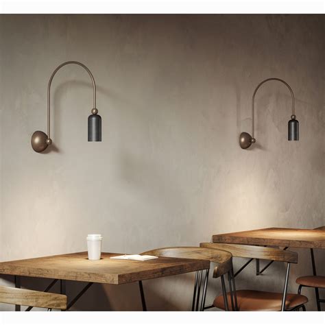 Wall light in different finishes Made in Italy