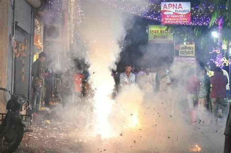 'Heavy Metals' Found In People's Blood Samples After Diwali, And It's A ...