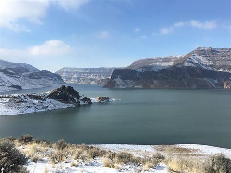 Lake Owyhee State Park, Oregon - [3629 × 2722] [OC] : EarthPorn