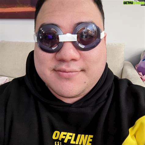 William Li Wiki, Biography, Age, Gallery, Spouse and more