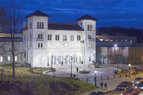 East 180th Street Station-LHPArchitects