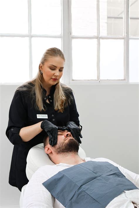 How Cosmelan Depigmentation Peel Improves Skin Texture In The UK - revolution-essex.com