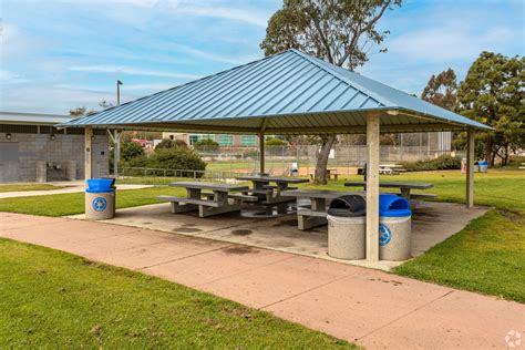 About Serra Mesa | Schools, Demographics, Things to Do - Homes.com