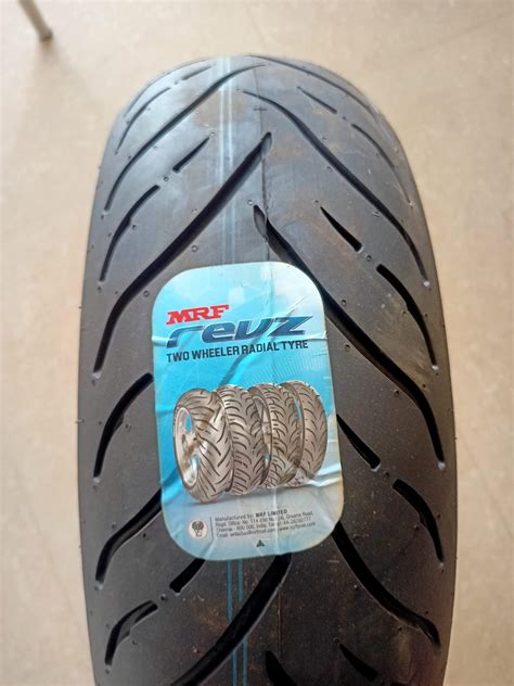 MRF 150/60% R17 66S Revz- C1 Tubeless Bike Rear Tyre : Amazon.in: Car ...