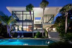 Contemporary House Located In Miami by Traditional Facade Hides Modernist Home On Miami Lake Contemporary House Located In Miami