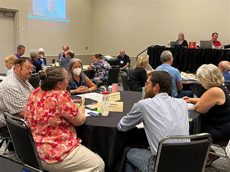 Standing Committee 的图像结果