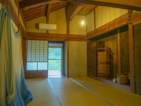 https://www.nagasaki-tabinet.com/storage/blog_article_paragraphs/8959/responsive_images/UFcKRNHNixFaxihA7BYPSJYs0lYwhsXEiyGlGOs1__1106_830.jpeg