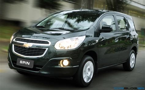 Nova Chevrolet Spin 2013: vídeo oficial e informações adicionais