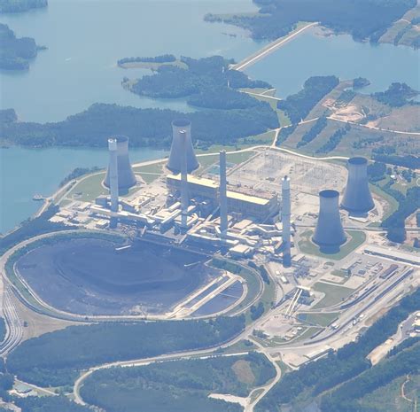 Towns and Nature: Juliette, GA: 1980s 3.52gw Robert W Scherer Power Plant