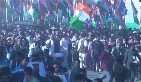 Rajasthan: Sachin Pilot shows strength in his bastion, during Rahul ...