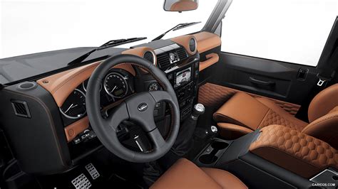2015 STARTECH Sixty8 based on Land Rover Defender - Interior | Caricos