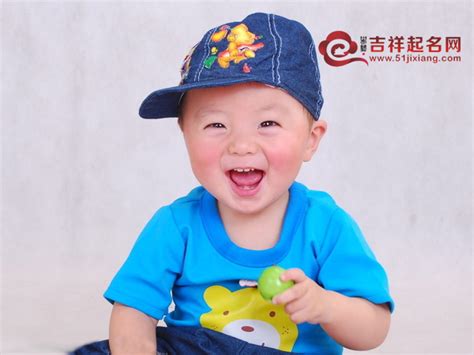 给2016年出生的孩子如何起名字呢_男孩起名_吉祥起名网_www.51jixiang.com