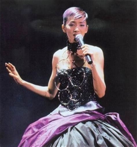 【饭拍合集】2003梅艳芳香港经典金曲演唱会