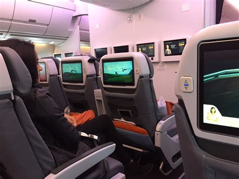 Photoreview: Singapore Airlines A350 Premium Economy, Stockholm ...