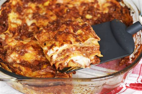 lasagna bolognese al forno