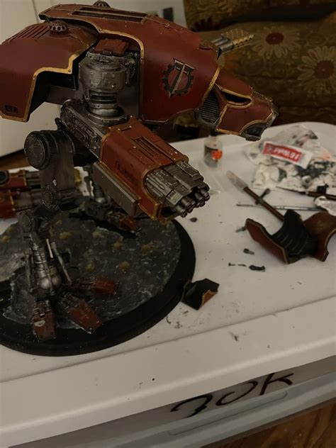 New pose for Sanctus Dominus, the leaning Warhound : r/Warhammer30k