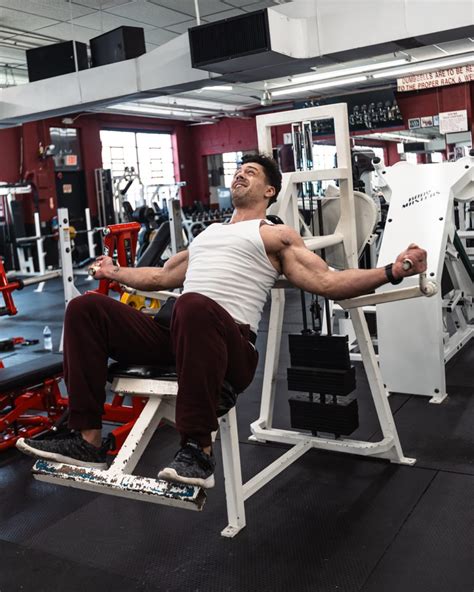 Strong & Shapely Gym (@strongandshapely) • Instagram photos and videos