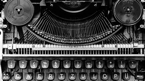 QWERTY - History, Evolution, and Why Is It the Way It Is?