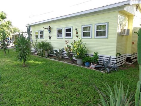 SPLIT RAIL RV PARK & RESORT (Mission, Texas) - Campground Reviews ...