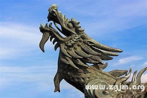 梦见天空出现一条金龙,(第13页)_大山谷图库